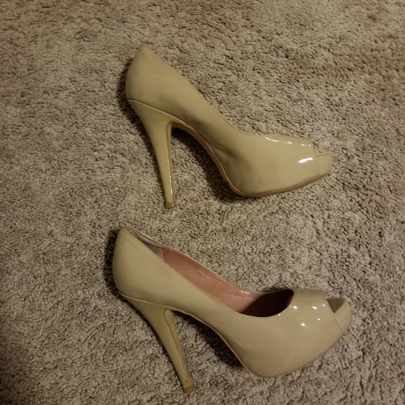 🛍5 for $25/ Vince Camuto Lorimina Pumps - Picture 4 of 8
